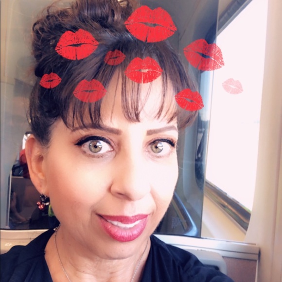 Meet your Posher, Therese M. - Picture 6 of 10